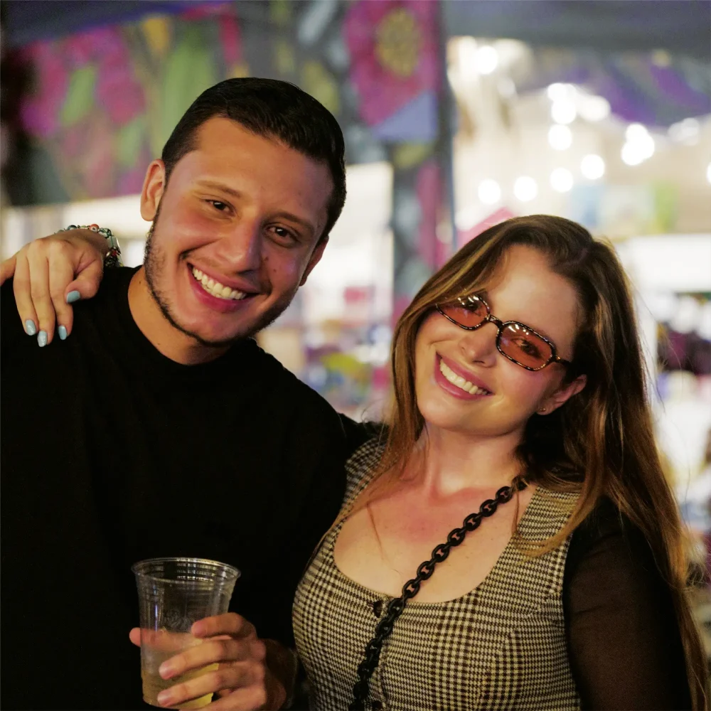 claq-pop-up-medellin-feria-de-marcas-locales-emprendimientos-17
